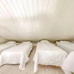 Lomahimos 10 Himos